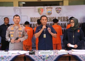 Miris Peretas HP Dicokok Polisi, Inilah Pelakunya