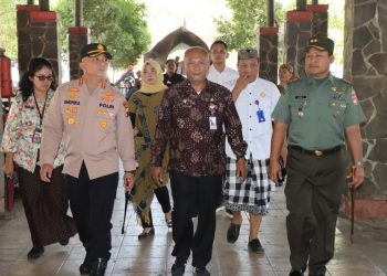 Harga Sembako Terjangkau, Kapolresta Pati Turun Pasar