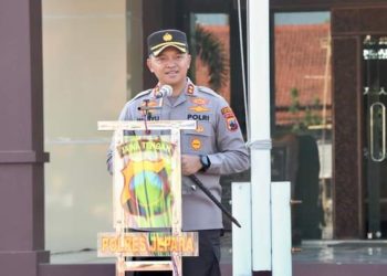 Kapolres Jepara Berikan Reward dan Penghargaan ke Belasan Warga