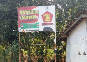 Warga Geram !!! Oknum Dalang Perusak Baliho Gambar H. Irianto Budi Utomo di Tiga Desa Harus Ditangkap