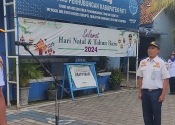 Capai Target, Teguh Widyatmoko Apresiasi Kinerja Karyawan – Karyawati