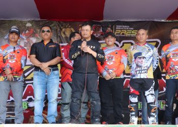 Bantuan Sembako di Terima Warga, Kapolda Jateng Buka Trabas Kamtibmas