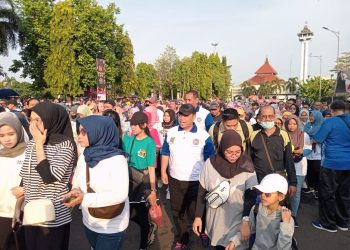 Hari Buruh Internasional di Meriahkan Jalan Sehat