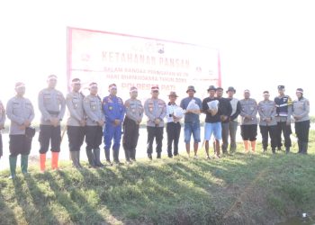 Kapolresta Pati : 10.000 Ekor Bibit Ikan Nila di Tebar