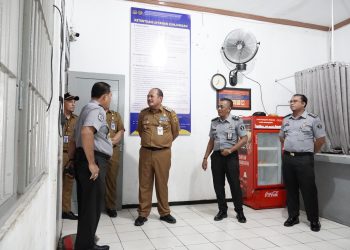 Monitoring Pemilu 2024, Pj Bupati Pati Tinjau TPS di Lapas Pati dan Desa Margorejo