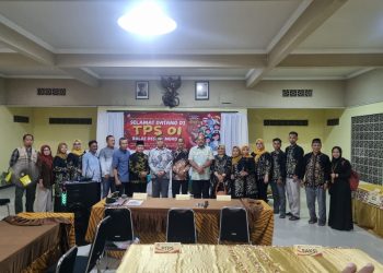 Yashadi Apresiasi Tiga Pilar Kabupaten Cek Sejumlah TPS di Desa Lengkong