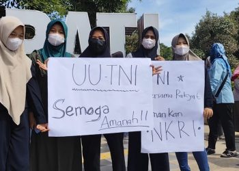 Ratusan Warga Pati Gelar Aksi Dukungan terhadap UU TNI