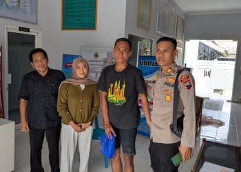 Wujud Nyata Kepedulian Polri, AKP Suntoro Antar Pasien Disabilitas ke Panti Sosial