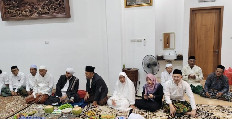 Karaban Bersholawat, Habib Syech Isi Haul KH. Maimun Zubair