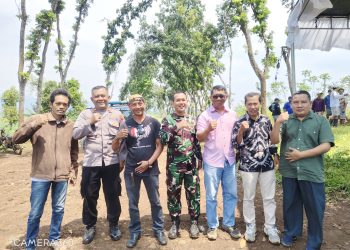 Ratusan Warga Tolak Pembangunan Yonif TP