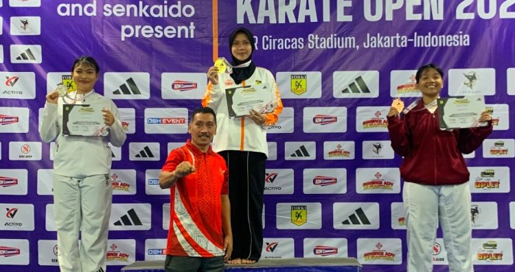 Polwan Baharkam Polri Borong Dua Emas di Karate Open Internasional 2026