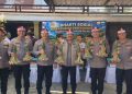 Dirsiber Polda Jateng Ikut Panen Bawang