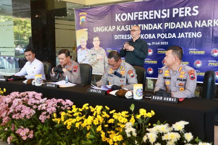 Lima Kilogram Narkotika, Polda Jateng Bekuk Dua Tersangka