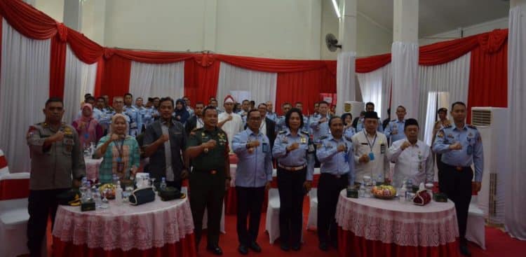 Narapidana Teroris Lapas Kelas IIA Salemba Ikrarkan Setia NKRI