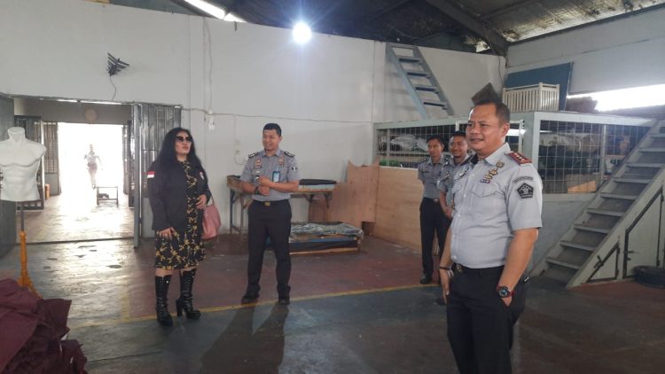 Dra. Kasihhati : Pembinaan Efektif Bagi Para Narapidana