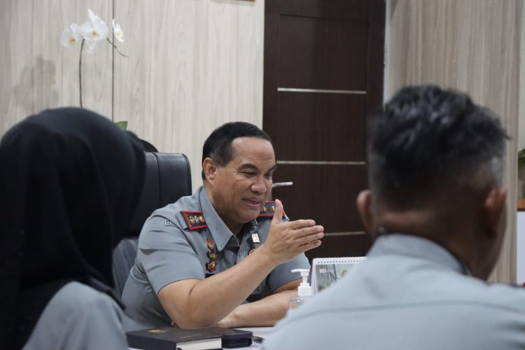 Komitmen Berantas, Kemenkumham Sumsel Pindahkan 69 Bandar Narkoba ke Lapas Nusa Kambangan