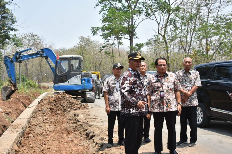 Beberapa Lokasi Ruas Jalan Kabupaten Dicek Pj Bupati Pati
