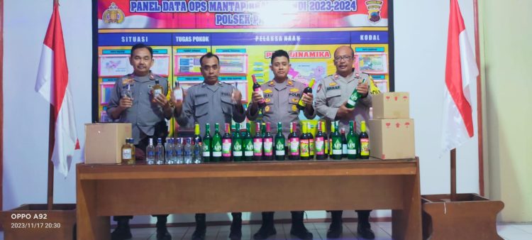 Peredaran Miras Dirazia Polisi, Ini Nama Desanya Lho !!!