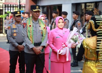 Polda Kalsel Sambut Kedatangan Irjen Pol Winarto, S.H, M.H