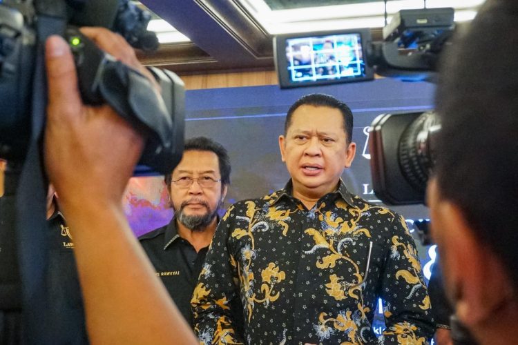 Bamsoet Ingatkan Maskapai Penerbangan Nasional