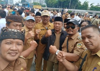 Molor DPR RI !!! Desa Bersatu Kecewa dan Lakukan Aksi