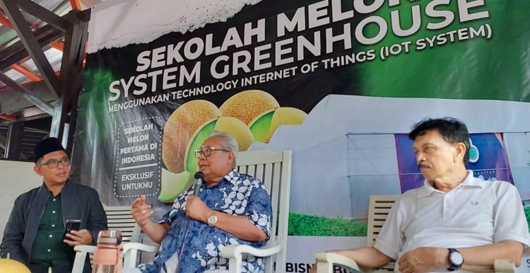 Mochtar Sany : Sekolah Melon Berbasis Greenhouse