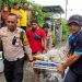 Akibat Dampak Banjir, Polisi Evakuasi Lansia