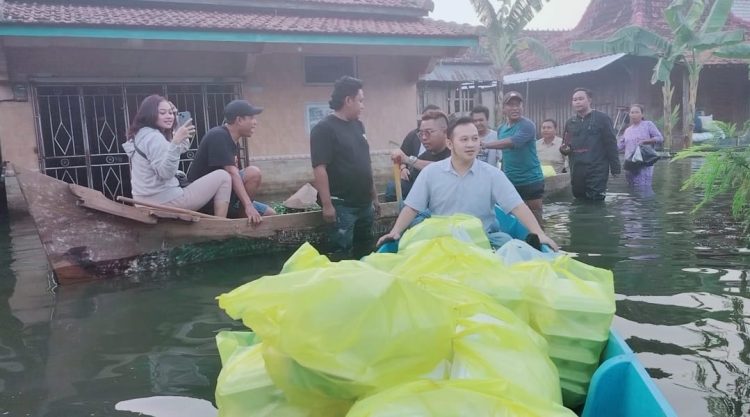 Kembali Berbagi, Burhan : Peduli Korban Banjir