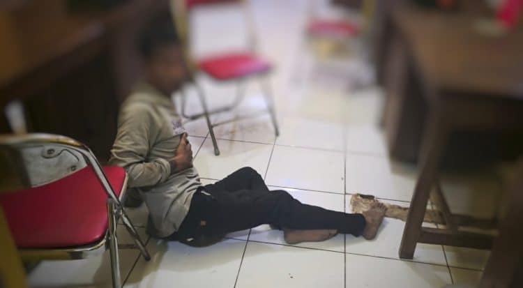 Kepergok Mencuri Motor, AW di Amankan Warga