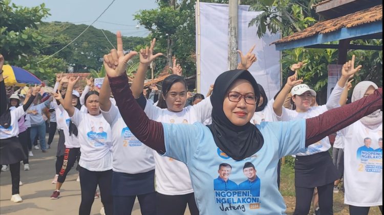 Antusiasme Warga Desa Godo Dukung Pasangan Luthfi – Taj Yasin