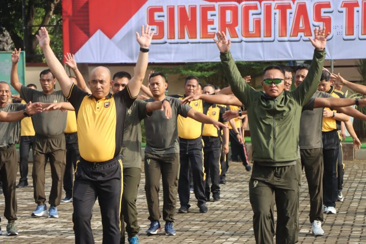 TNI – Polri Pati Pererat Silaturahmi Lewat Olahraga Rutin