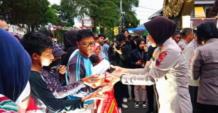 Edukasi Keamanan Bagi Anak – Anak Muda