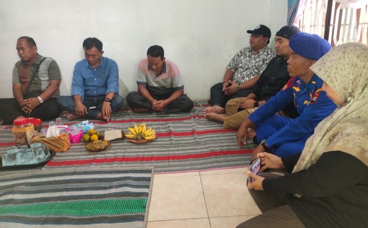 Keluarga Korban PKL Hilang, Polisi Tunjukkan Sisi Humanis