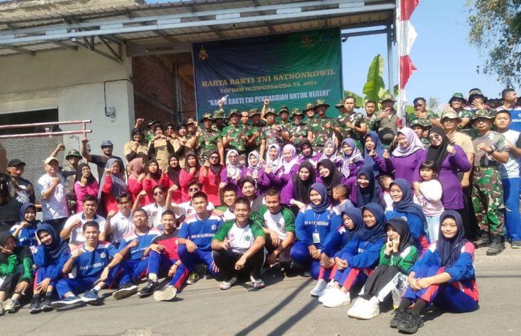 Meriahkan Kramas Tembalang, Kolonel Ctp. Cahyono : Pengecatan Makam hingga Beauty Class