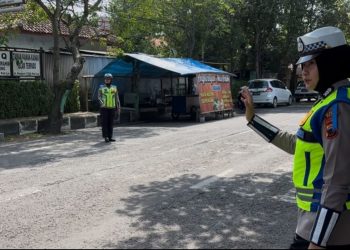 Polisi Tunjukkan Wajah Humanis di Momen Operasi Patuh Candi 2025