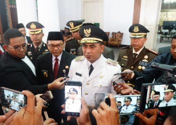 Momen Kemerdekaan ke-80! Bupati Pati Dikabarkan Sakit, Wakil Gubernur Jateng Handel