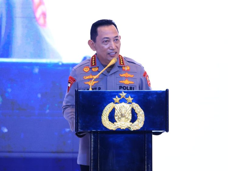Purna Tugas, Kapolri : Terima Kasih Komjen Pol. (Purn) Ahmad Dofiri