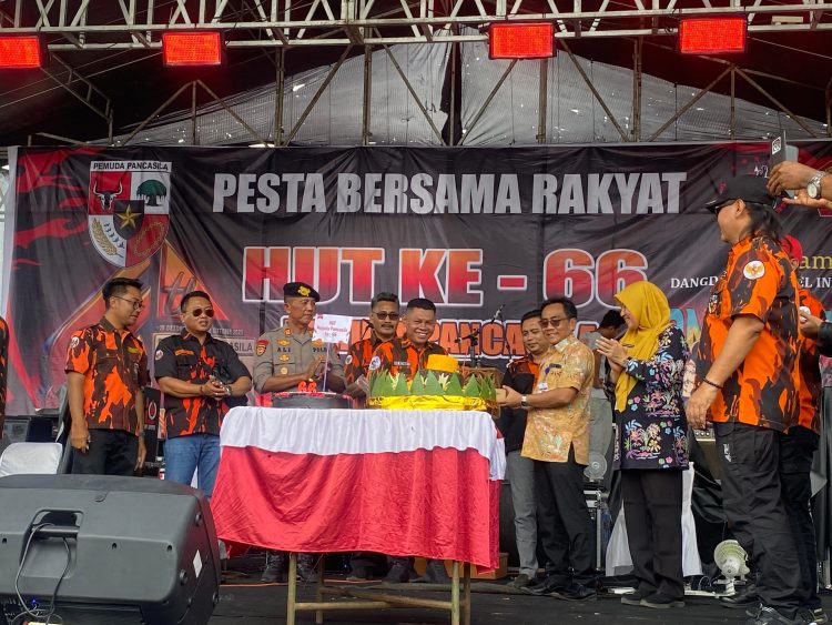 Pati Bergoyang! HUT ke-66 Pemuda Pancasila Dirayakan