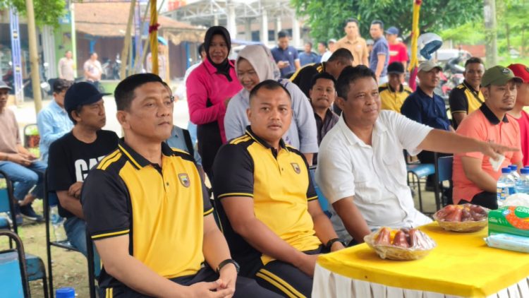 Warga Tegaldowo Bangun Pos Polisi Secara Swadaya, Kapolres Rembang Apresiasi