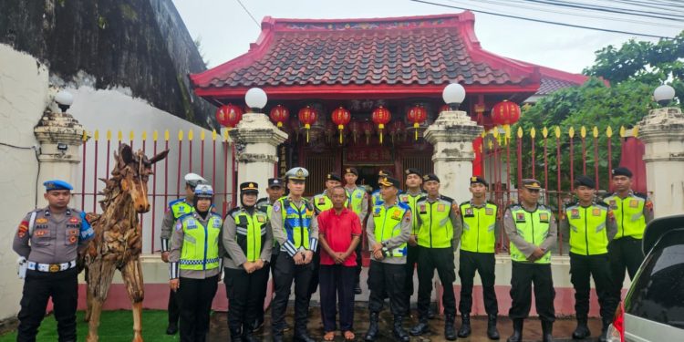 Imlek 2026 Dijaga Ketat, Polres Jepara Turun Total Amankan Vihara dan Klenteng