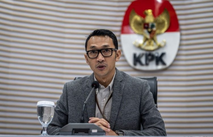 KPK Geledah Rumah Eks Pj Sekda Pati, Jejak “Tim 8” Sudewo Kian Terkuak