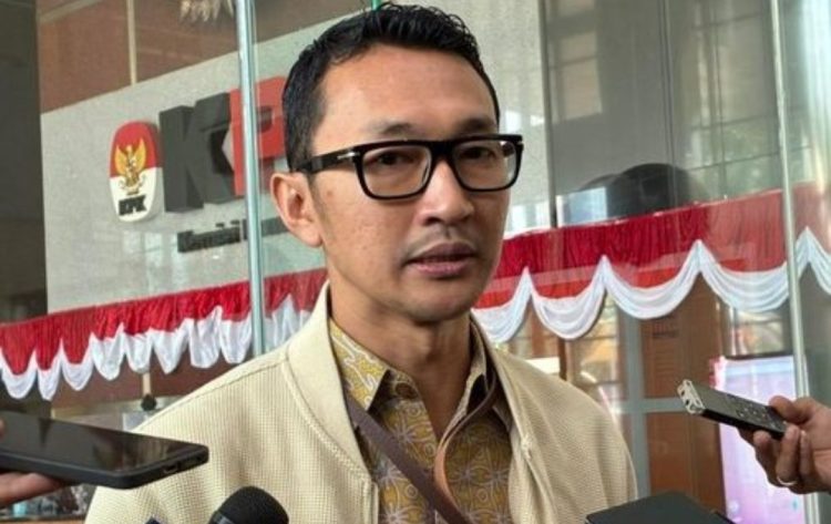 KPK Bongkar Skandal “Jual Beli Jabatan” di Pati, 13 Kades hingga Eks DPRD Dipanggil! Tarif Tembus Rp 225 Juta