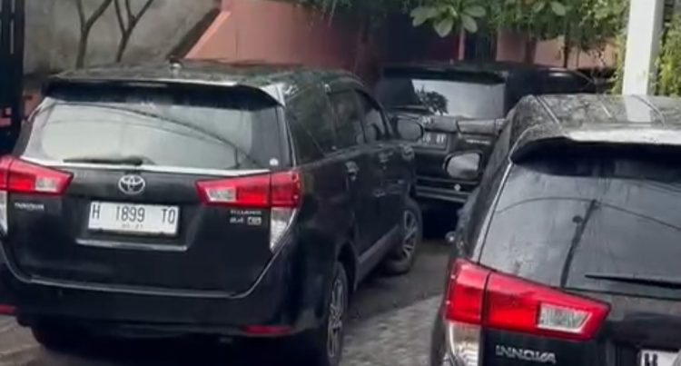 KPK Geledah Rumah Eks Pj Sekda Pati, Jejak “Tim 8” Sudewo Kian Terkuak