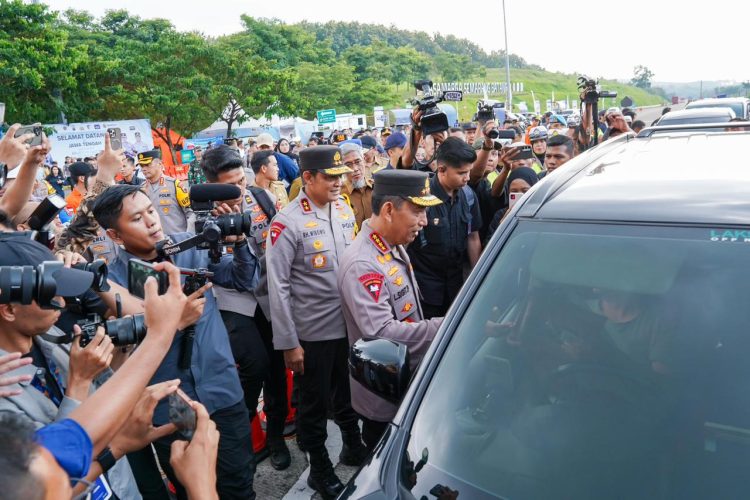 Kapolri Apresiasi Inovasi Valet Ride dan Chatbot Si Polan Bagi Pemudik