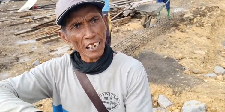 Polemik Pembangunan KDMP Kian Memanas, Siapakah Kades Itu?