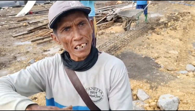 Polemik Pembangunan KDMP Kian Memanas, Siapakah Kades Itu?