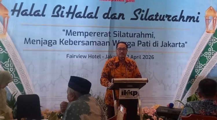 Batik Kuning di Momen Halal Bihalal IKKP Bukan Simbol Golkar, Melainkan Produk Asli Pati