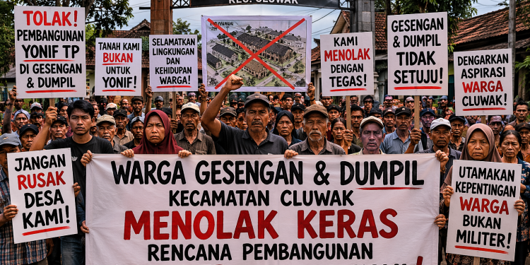 Aksi Warga Tolak Pembangunan Markas Yonif TP, Semut Ireng Kawal