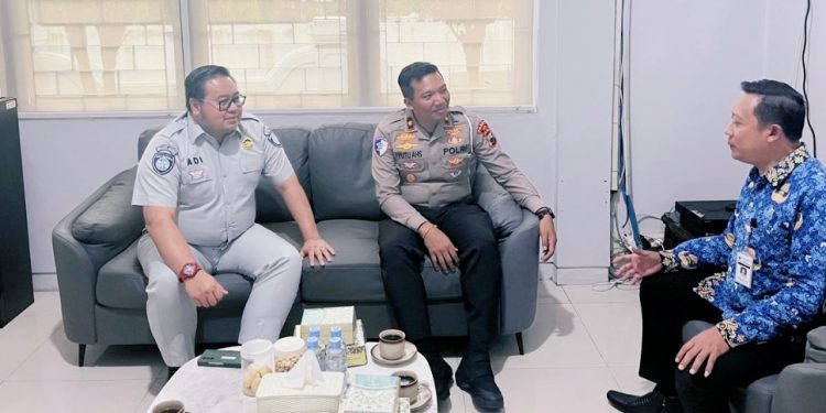 Perkuat Pelayanan, Satlantas Polresta Pati Gandeng BUMDes Tingkatkan Transaksi