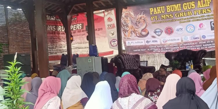 Ngaji Roso di Padepokan Paku Bumi Gus Alif Sabdodadi, PT MNS Grub Pers Syukuran Berdirinya Joglo Baru